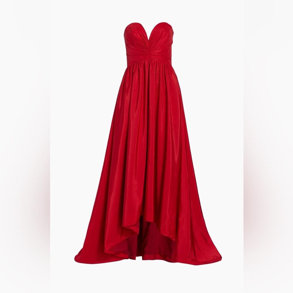 ML Monique Lhuillier
Strapless Taffeta High-Low Gown